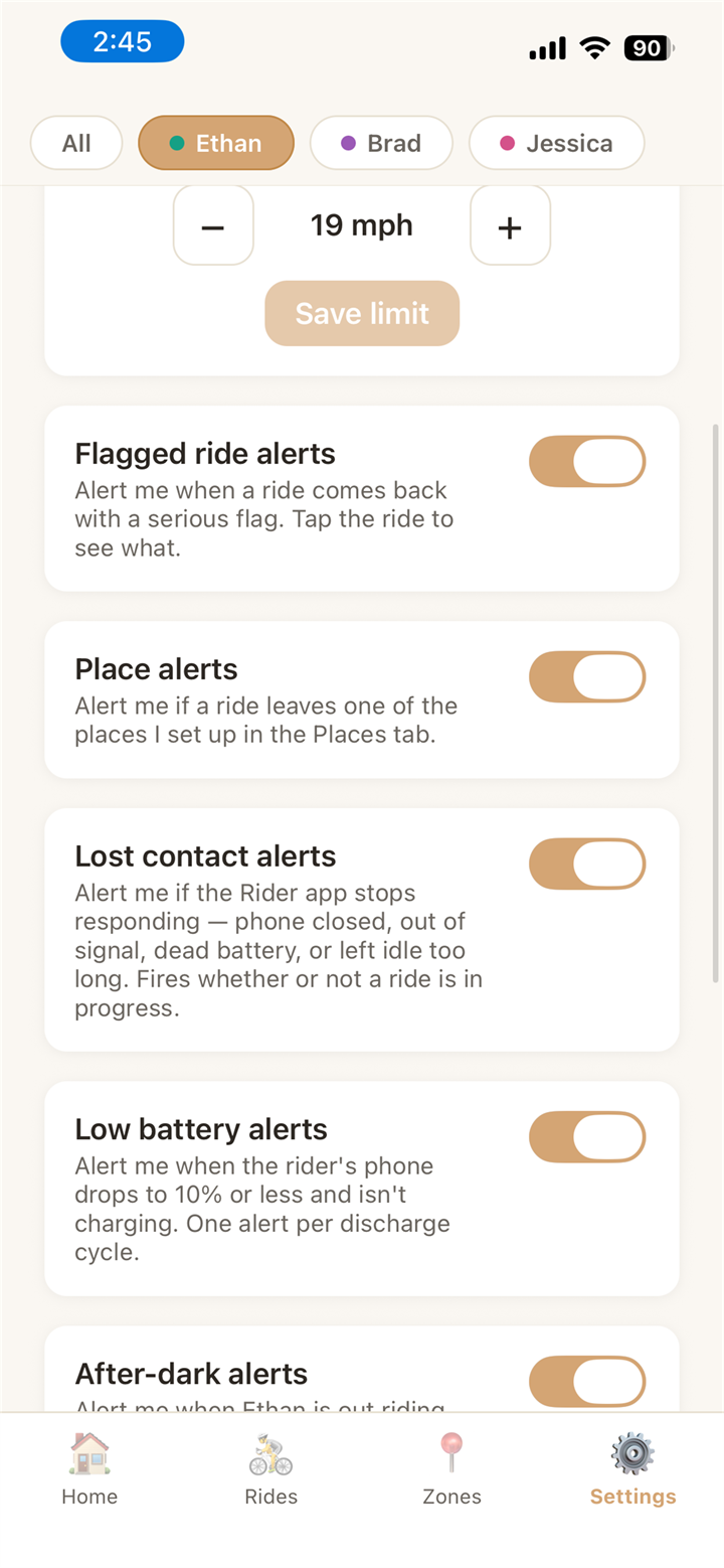 Alert settings with toggles for flagged rides, places, lost-contact, and low-battery alerts